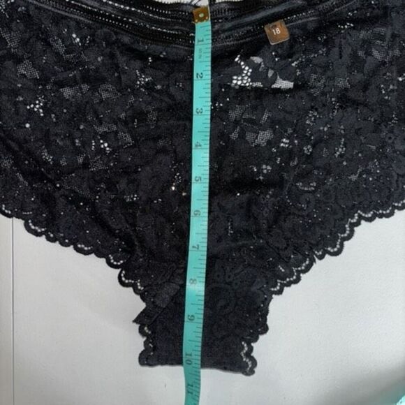 NWT Boudoir Sabine Cheeky Briefs Black Size M/18 - Picture 5 of 6